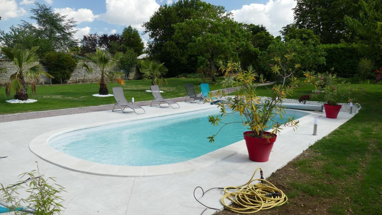 Bed and Breakfast La Rochelle Et L'Aunis Saint-Sauveur-d'Aunis Екстер'єр фото