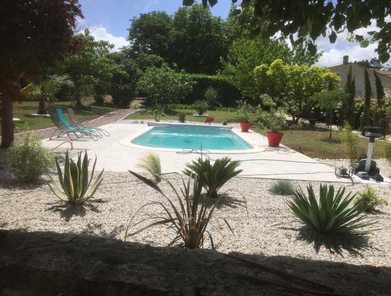 Bed and Breakfast La Rochelle Et L'Aunis Saint-Sauveur-d'Aunis Екстер'єр фото