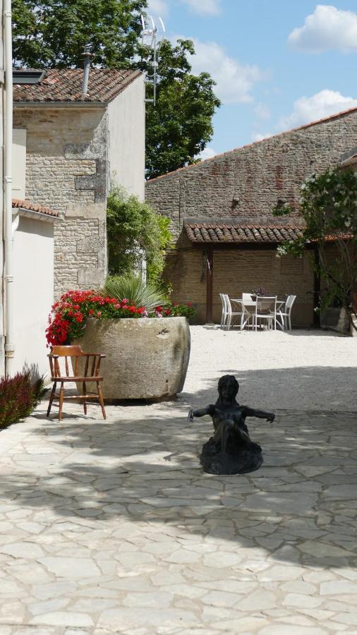 Bed and Breakfast La Rochelle Et L'Aunis Saint-Sauveur-d'Aunis Екстер'єр фото