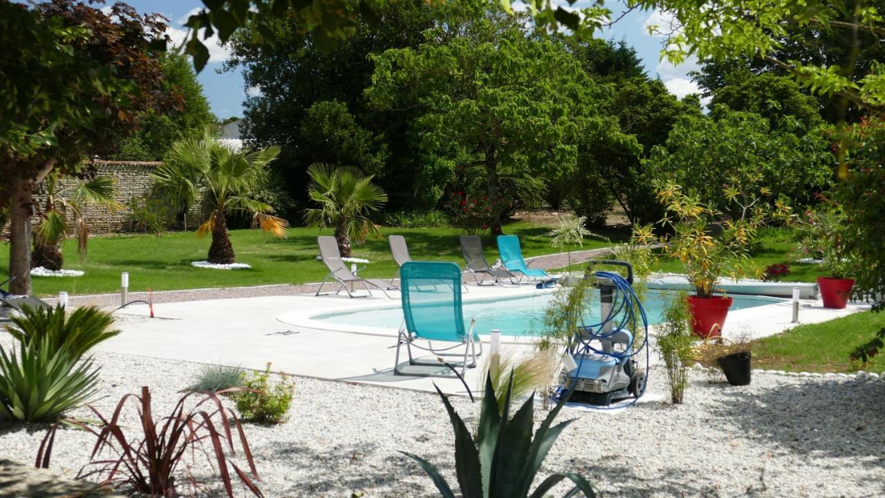 Bed and Breakfast La Rochelle Et L'Aunis Saint-Sauveur-d'Aunis Екстер'єр фото